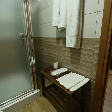 Hotel Alket