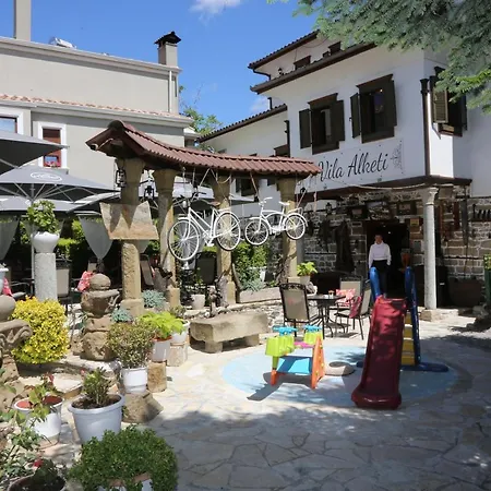 Alket * Korce